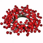 Coronita decorativa pentru lumanare si pentru a crea magia sarbatorilor de iarna cu fructe rosii, BUR, 15 cm